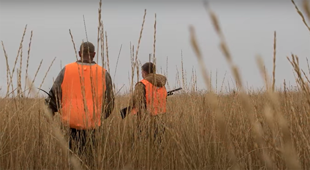Why Should Hunters Wear Daylight Fluorescent Orange Clothing?